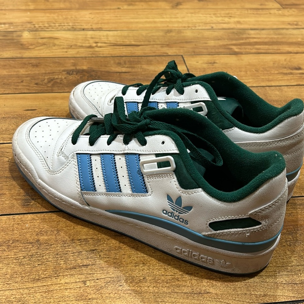 Adidas men’s forum shoes 
Size 12 US Men 
Used-in good condition